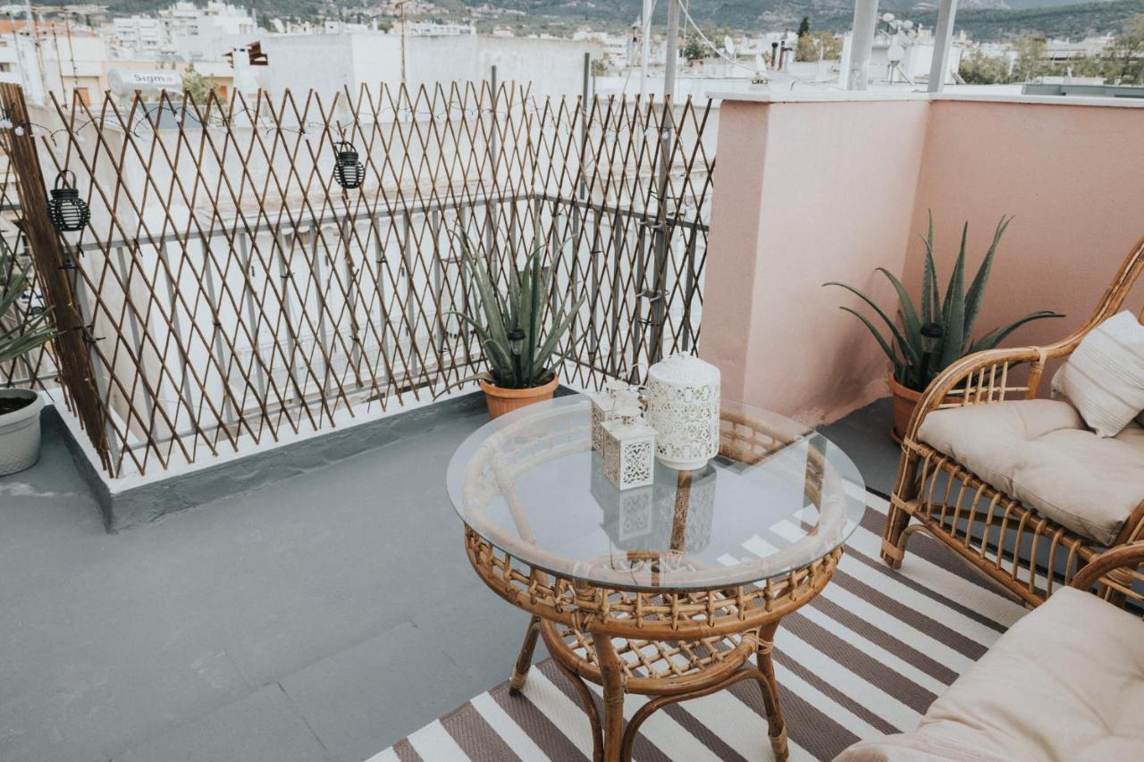 Bohemian Loft With View! Lägenhet Volos Exteriör bild